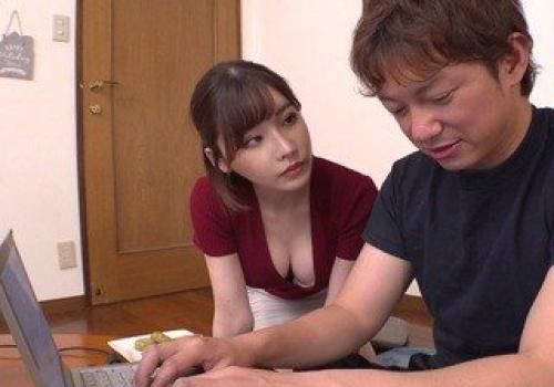 Chị gái tính dâm khiến cậu em không chịu nổi